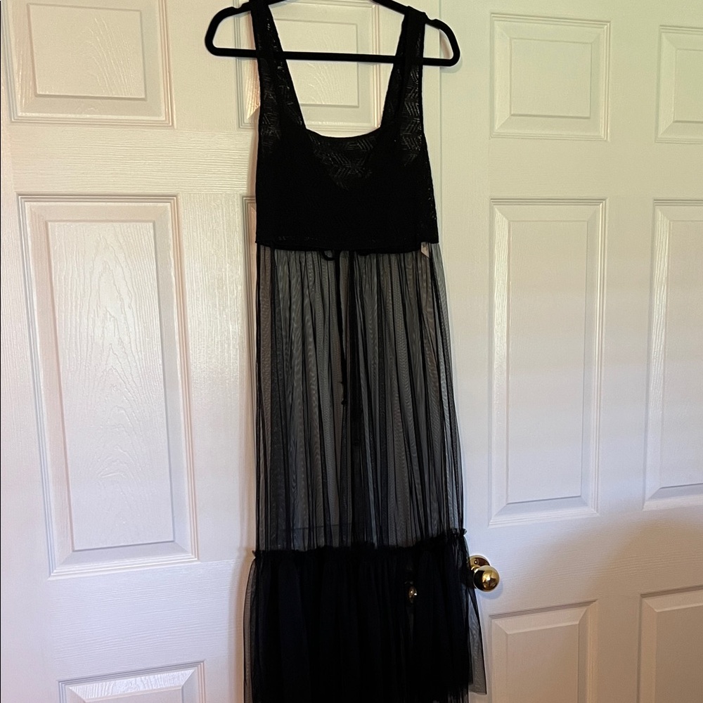 Elegant Black Lace Chemise